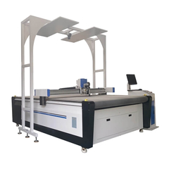 M&aacute;quina autom&aacute;tica de corte CNC para couro de pele artificial natural